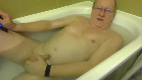 mcswis6 online show from January 19, 9:55 pm