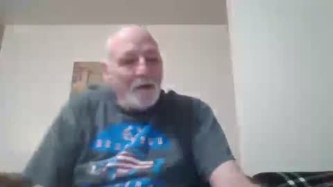 Snapshot of mdane99 chatting on December 26, 12:57 am mdane99 online show from December 26, 12:57 am