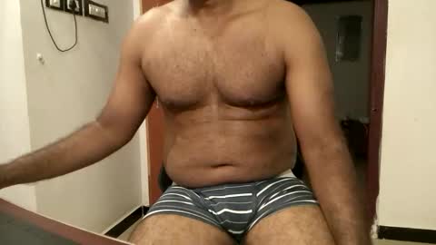 me_hai12 online show from November 11, 12:32 pm