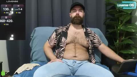 Meaty Roll online show from October 29, 7:11 am