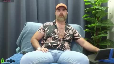 Meaty Roll online show from September 12, 8:14 am