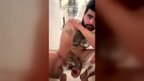 medalejandro39 online show from July 15, 3:40 pm
