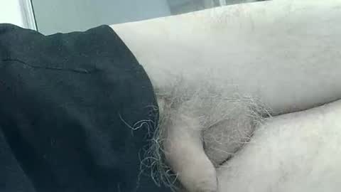 meforu21 online show from December 10, 8:05 pm