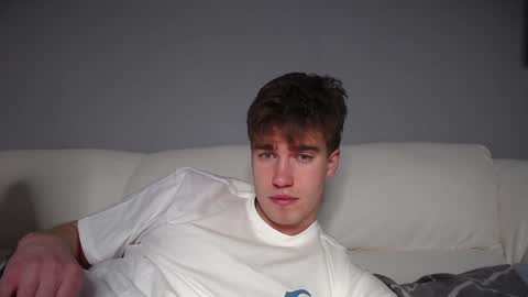 Max online show from January 12, 3:14 pm