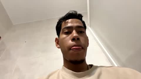 memolesta13 online show from January 29, 12:24 pm