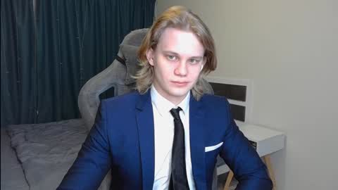 Mickey online show from December 5, 3:48 am