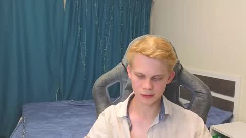 Mickey online show from October 20, 2:54 pm