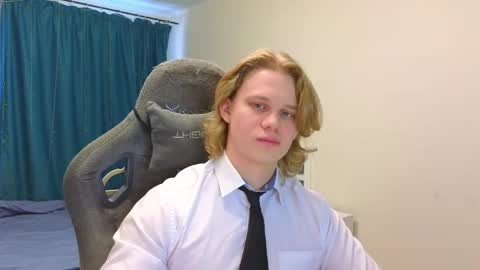 Mickey online show from March 7, 3:51 am