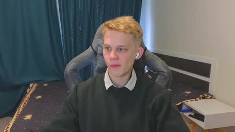 Mickey online show from November 12, 10:21 am