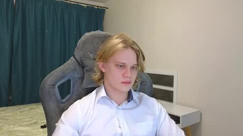 Mickey online show from February 20, 5:29 pm