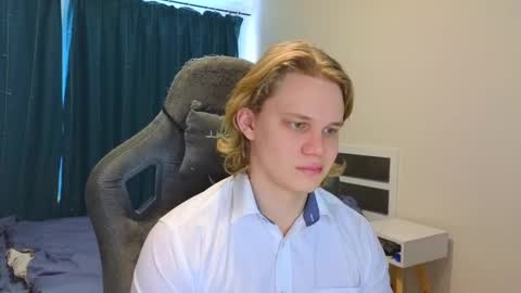 Mickey online show from March 8, 4:31 am