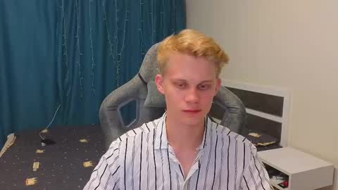 Mickey online show from October 8, 10:47 pm