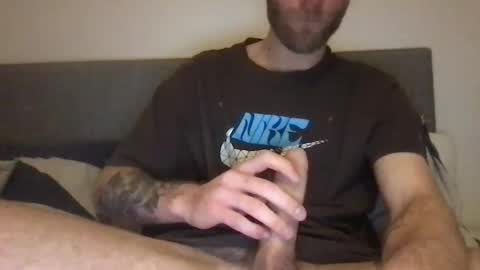 Snapshot of messageme11 chatting on January 9, 6:04 pm messageme11 online show from January 9, 6:04 pm