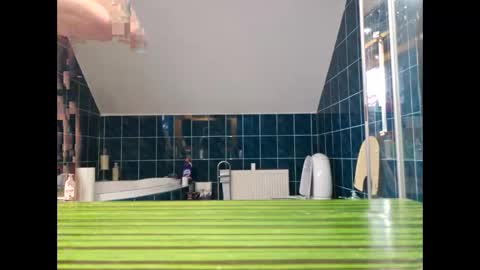 messagemeifyouwanttochatgmail online show from February 8, 10:39 am