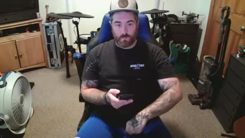 metalhead18787 online show from July 6, 11:18 am