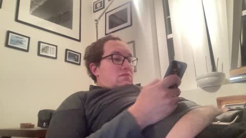 metallica92786 online show from November 19, 4:56 am