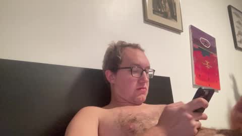 metallica92786 online show from November 16, 7:32 am