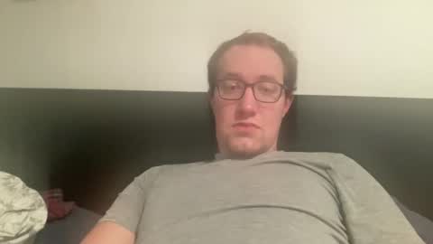 metallica92786 online show from February 26, 4:25 am