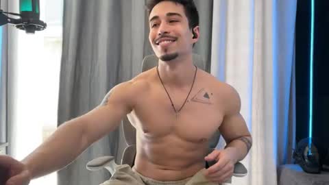 mettew22cm online show from October 27, 2:19 pm