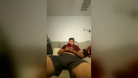 mexicanguy12inch online show from April 10, 8:43 am