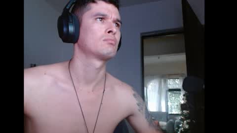 miaou_miaou online show from December 19, 10:10 pm