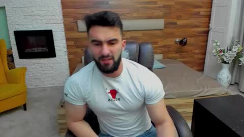 MicahLane online show from January 19, 4:48 am