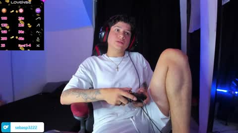 michael independent model  online show from December 28, 12:04 am