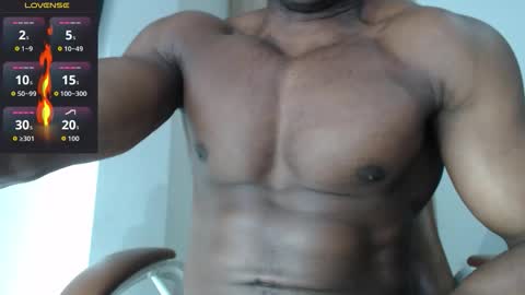 michael_thomsom online show from February 12, 7:42 pm