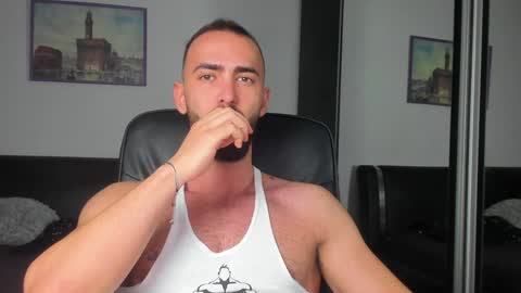 MichaelEvansx online show from January 10, 3:06 pm