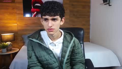 michaelkoiv online show from March 17, 11:24 am