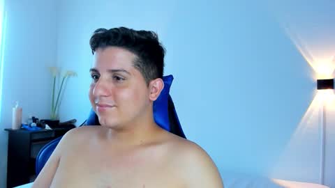 michaell_s online show from November 7, 2:09 pm