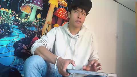 Snapshot of michaelstones chatting on February 25, 2:11 pm michaelstones online show from February 25, 2:11 pm
