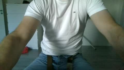 michas909 online show from June 25, 7:29 pm
