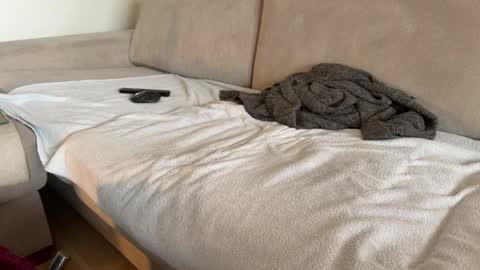 micoplay online show from March 29, 10:37 am