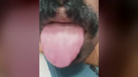 MidnightFlirtX online show from May 11, 8:49 am
