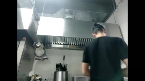 migel76604 online show from September 20, 2:17 pm