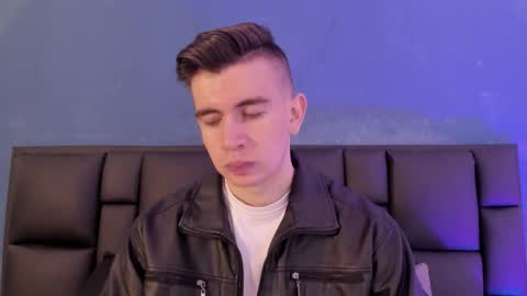 mikael online show from January 15, 5:00 am