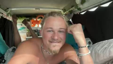 Mike online show from October 25, 3:19 am