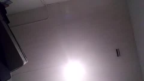 mikemike11k online show from February 6, 4:31 am