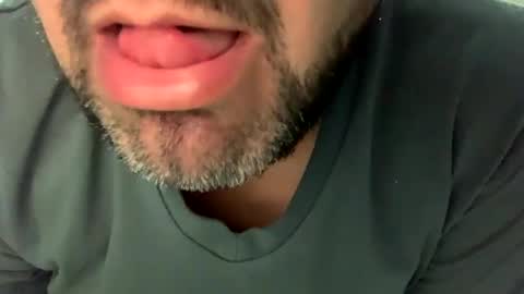 Snapshot of miker1239 chatting on September 24, 6:13 am miker1239 online show from September 24, 6:13 am