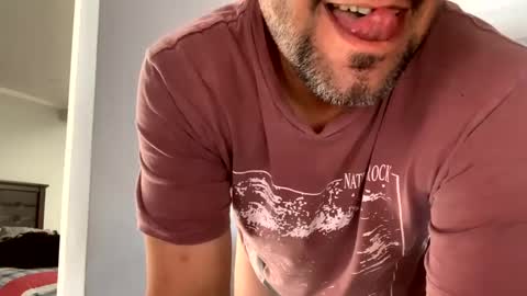 Snapshot of miker1239 chatting on December 6, 5:33 pm miker1239 online show from December 6, 5:33 pm