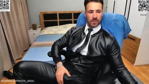 Mike    online show from September 30, 6:33 pm