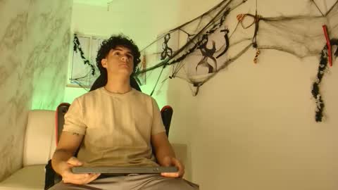 mikey_banji online show from November 3, 12:52 pm