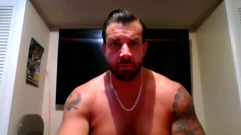 mikeydiesel55 online show from December 18, 2:29 am