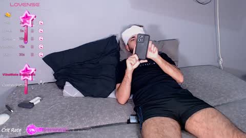 MIKI ENN ALEKS online show from December 8, 10:30 am