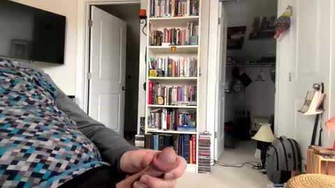 Mikkah online show from February 16, 7:56 pm