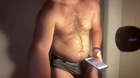 HungCollege online show from October 27, 5:32 am