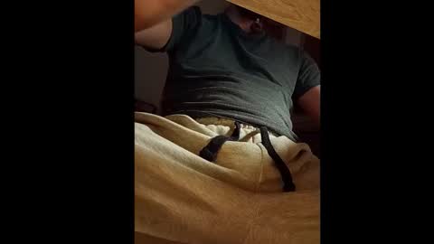 MisterVirtue online show from December 21, 4:37 pm