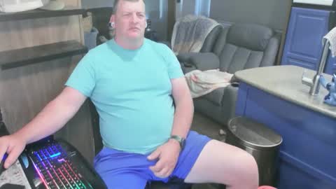 mmmthatsfunnn online show from June 2, 4:30 pm