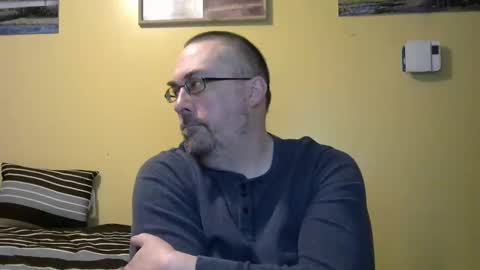 mark online show from April 17, 4:04 am